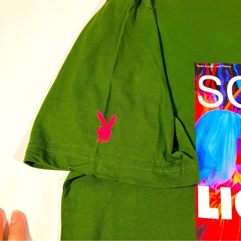 NWOT PacSun x Playboy collaboration Green Graphic short sleeve T-Shirt Men sz L - Picture 4 of 8